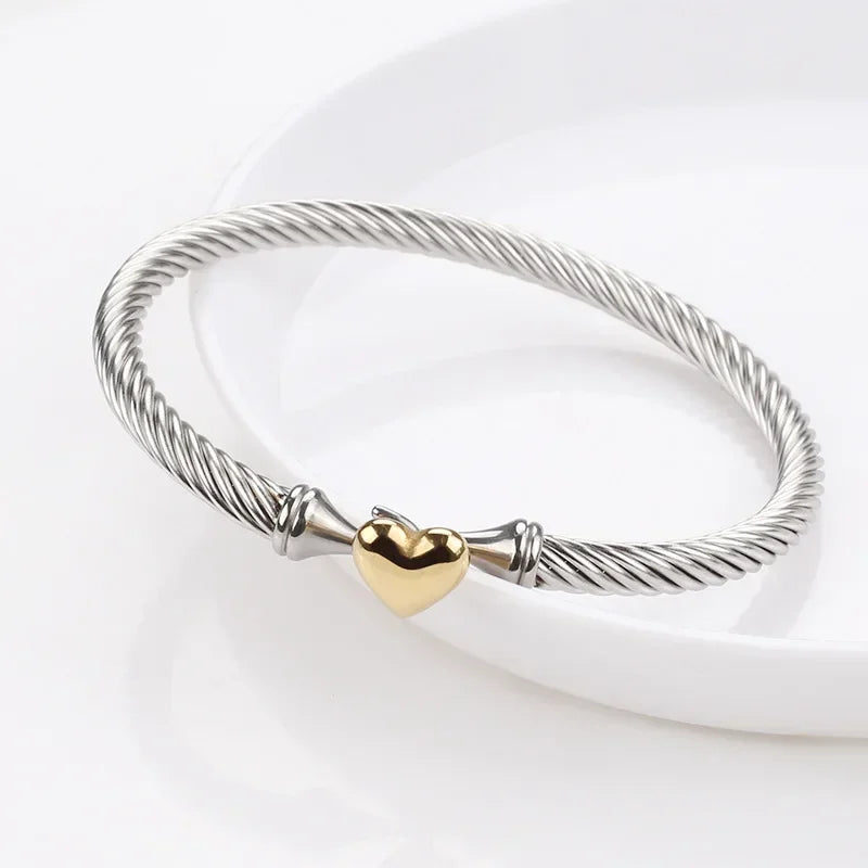 Stylish Stainless Steel Silver Plated Women's Bracelet With Open Heart Design Titanium Steel Fashion Cross-Border Jewelry Wholes
